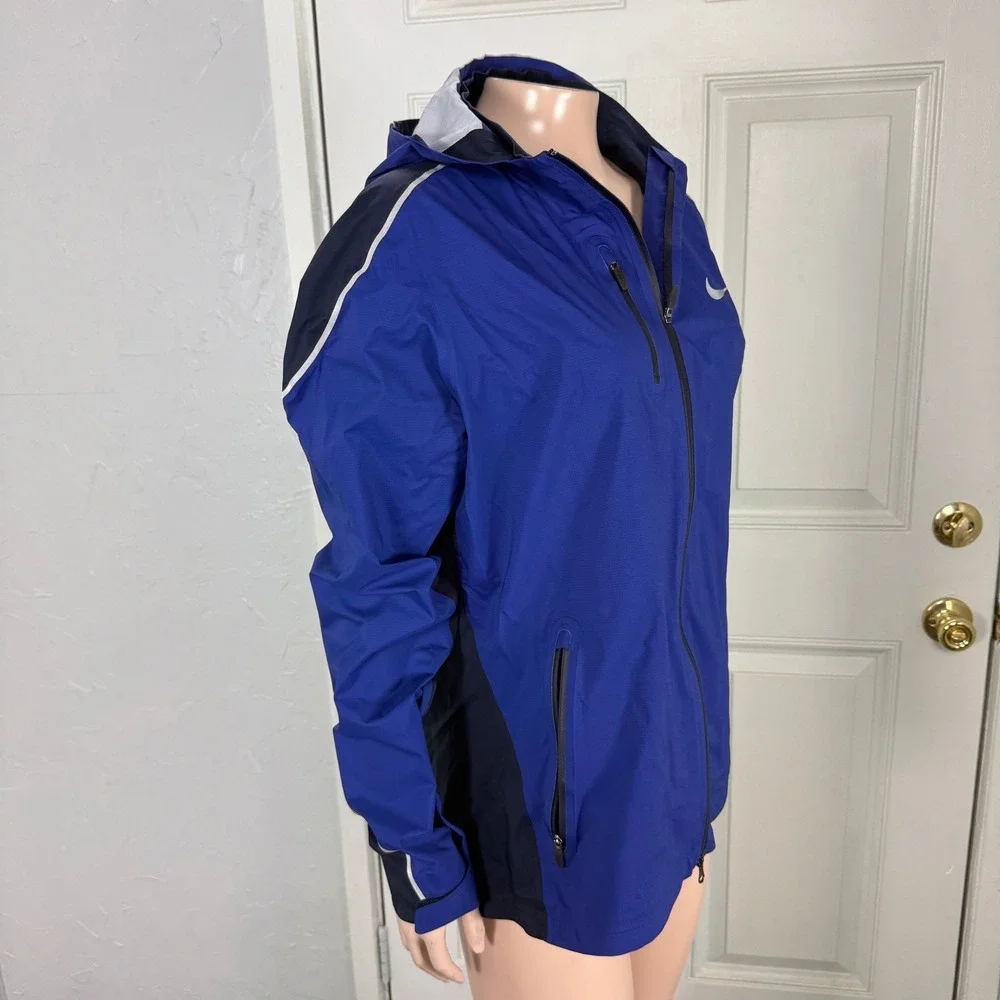 Nike Hyper shield Running Zip Jacket L Lightweight Hooded 746679 Rain Coat P16